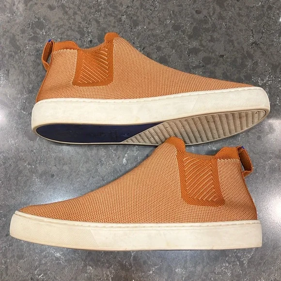 Rothy’s Chelsea Boot - Fawn- size 9.5 - Picture 3 of 10